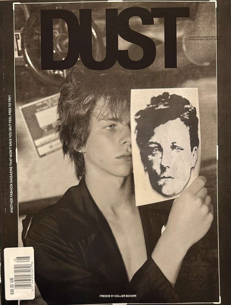 Dust Magazine UK Subscription - magazinecafestore.com
