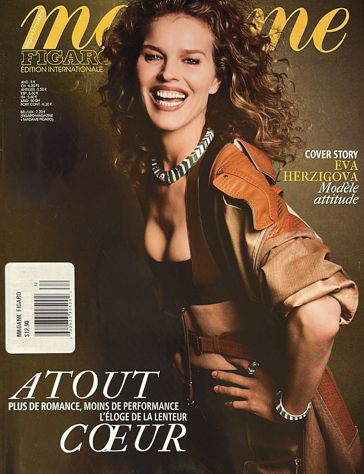 Buy Madame Figaro French Magazine Subscription | magazinecafestore.com