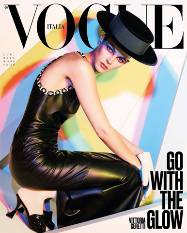Buy Vogue Italia Magazine Subscription | Magazine Cafe Store