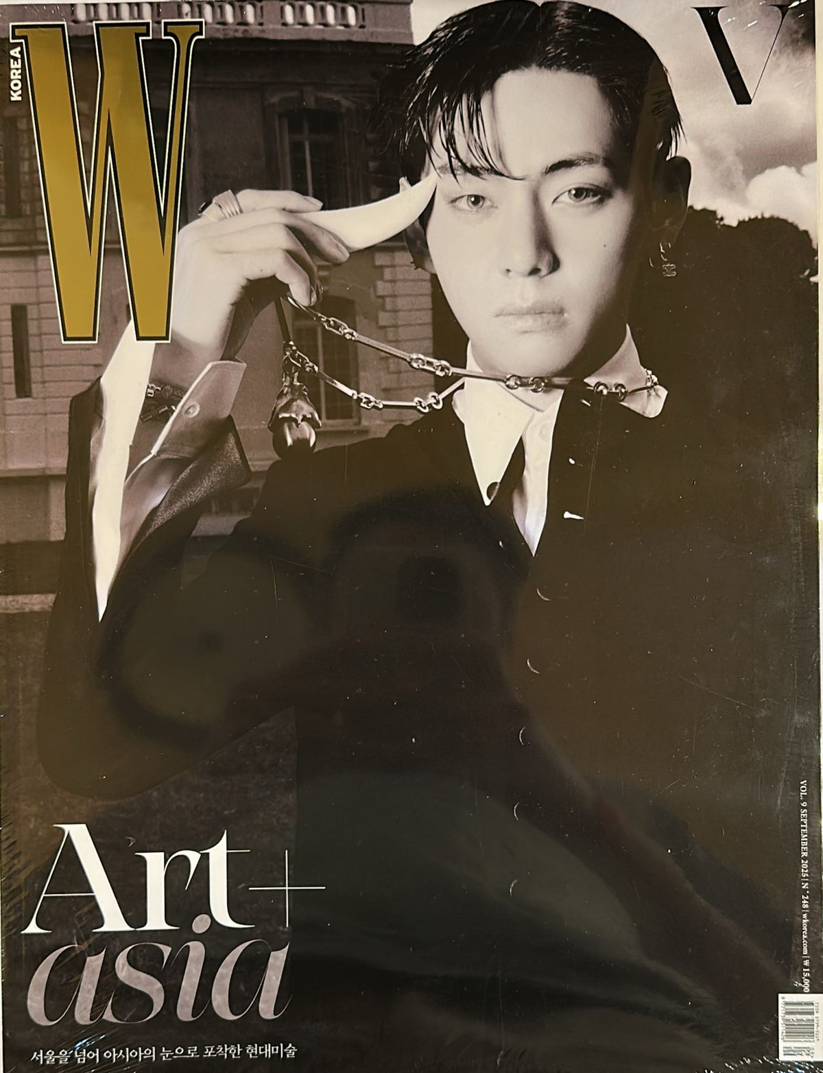 T.O.P 雑誌 Running on empty W KOREA T.O.P 雑誌 Running on empty W KOREA T.O.P 雑誌 Running on empty W