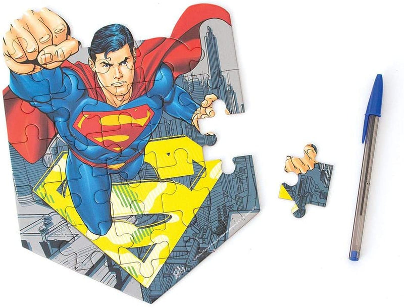 Superman 24-Pieces Mini Jigsaw Puzzle